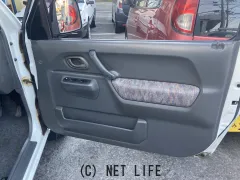 スズキ ジムニー