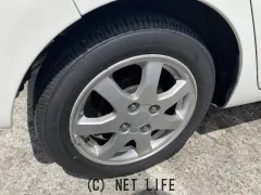ダイハツ ミライース
