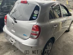 日産 マーチ