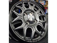 ホイール・タイヤ 12インチ　ﾋｭｰﾏﾝﾗｲﾝ　ＨＳ10Ｍ　軽貨物用　新品タイヤセット！