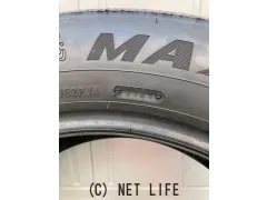 タイヤ 17インチ MAXTREK MAXIMUS M2 215/60R17 96H中古