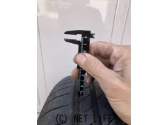 タイヤ 17インチ MAXTREK MAXIMUS M2 215/60R17 96H中古