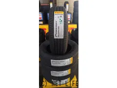 タイヤ 18インチ　ピレリ・パワジー　235/60R18　1セット限定！