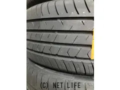 タイヤ 18インチ　ﾛｰﾄﾞﾎﾞｽ N906 235/55R18 104W XL