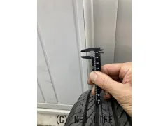 タイヤ 16インチ BSデューラーH/L 175/80R16 中古