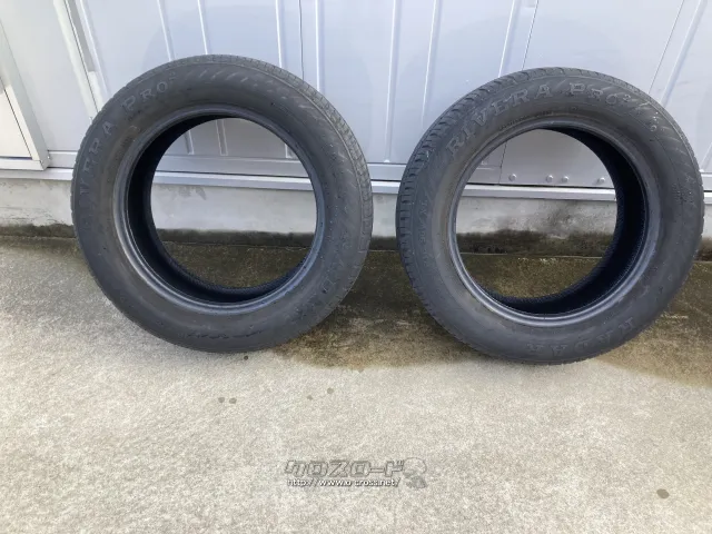タイヤ 16インチ radar rivera pro 2 205/60R16 中古