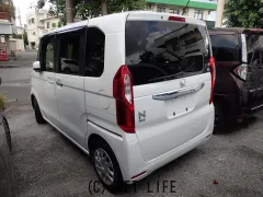 ホンダ N-BOX
