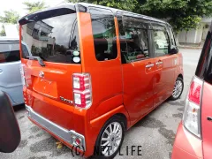 ダイハツ ウェイク