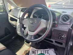 ダイハツ ムーヴ