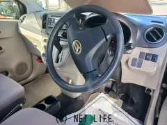 ダイハツ ミライース