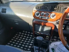 ダイハツ ミラジーノ