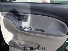 ダイハツ キャスト