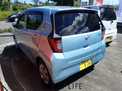 ダイハツ ミライース