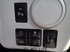 ダイハツ ミライース