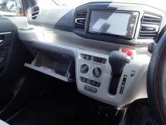 ダイハツ ミライース