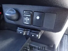 ダイハツ ミライース