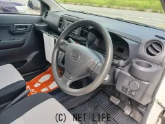ダイハツ ミライース
