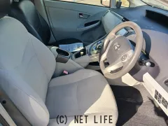 トヨタ プリウスPHV