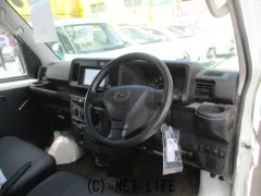 ダイハツ ハイゼットカーゴ