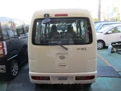 ダイハツ ハイゼットカーゴ