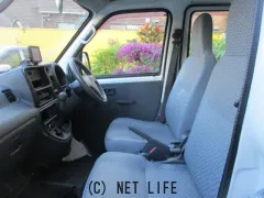 ダイハツ ハイゼットカーゴ