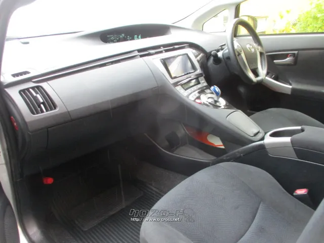 トヨタ プリウス