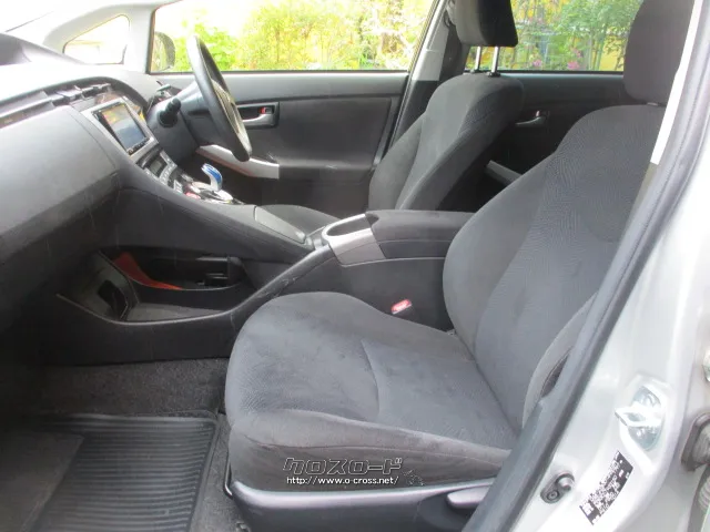 トヨタ プリウス