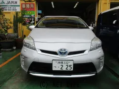 トヨタ プリウス