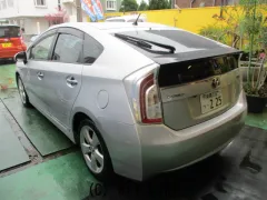 トヨタ プリウス