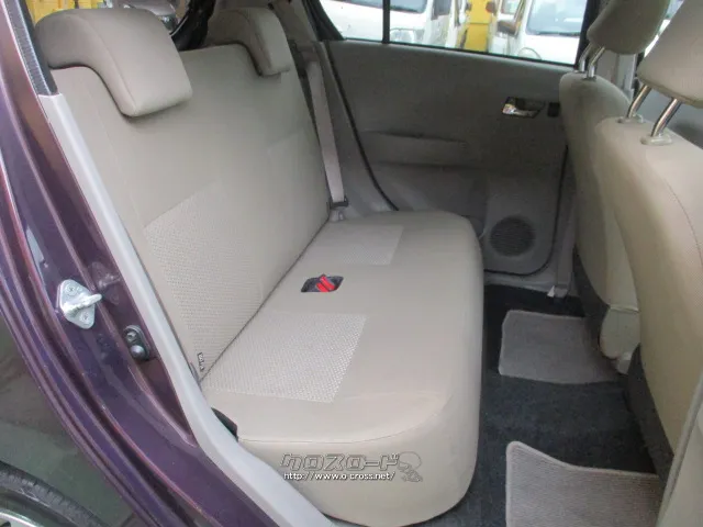 ダイハツ ミライース