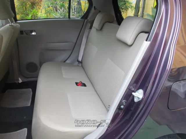 ダイハツ ミライース