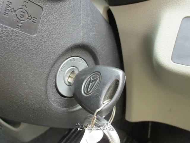 ダイハツ ミライース