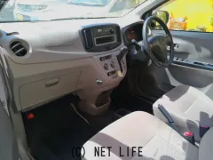 ダイハツ ミライース