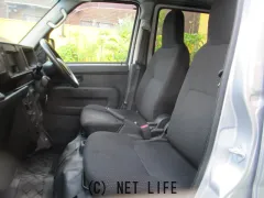 ダイハツ ハイゼットカーゴ