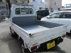 部品取車 ｻﾝﾊﾞｰT･4WD･AC付き車検切れ現状販売8.3万ｋｍ