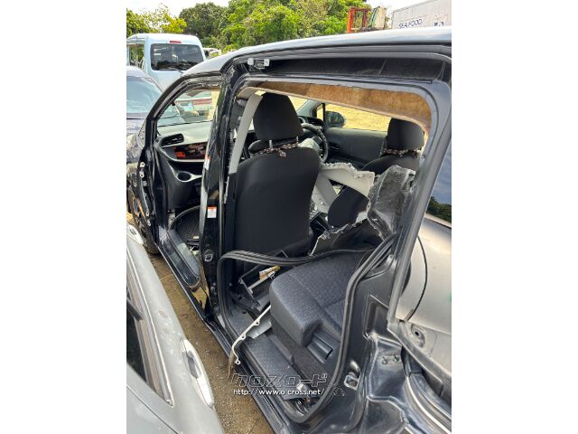 部品取車 シエンタ:小物部品電話対応不可:キャッシュレス決済可・ライン問合可