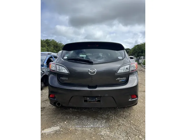部品取車 アクセラ