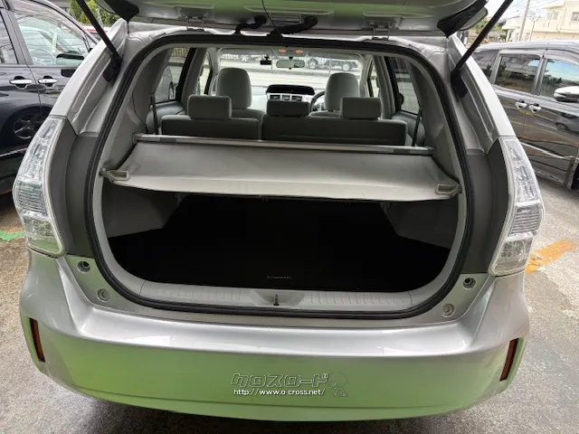 トヨタ プリウスα