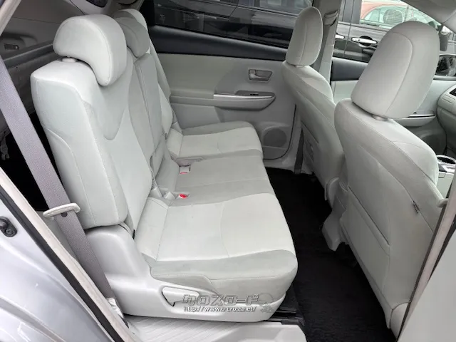 トヨタ プリウスα