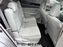 トヨタ プリウスα