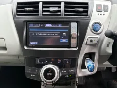 トヨタ プリウスα