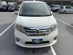 日産 セレナ