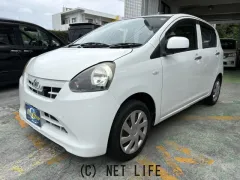 ダイハツ ミライース