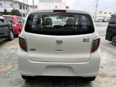 ダイハツ ミライース