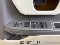 部品取車 N-BOX 運転席側内側ドアパネル スイッチ付き