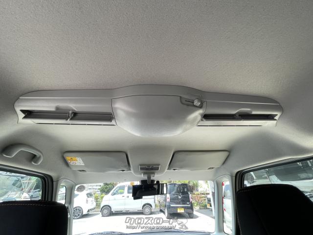 室内の空気を循環させる、スリムサーキュレーター付き! スズキ スペーシア