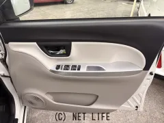 ダイハツ キャスト