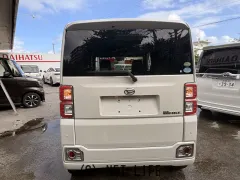 ダイハツ ウェイク
