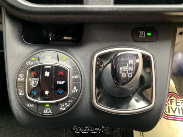 トヨタ ヴォクシー