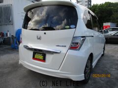 ホンダ フリードスパイクハイブリッド